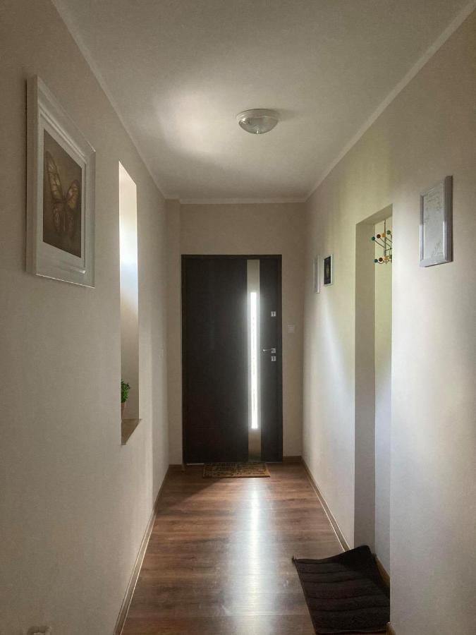 Mieszkanie Na Osiedlu Siedemsetlecia Uniejow Bagian luar foto